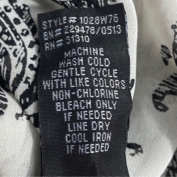 A. BYER sheer print top with contrast trim polyester chiffon tab sleeves M - Picture 7 of 8